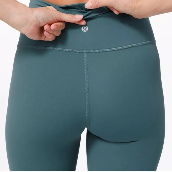 Lululemon Nulu And Mesh MR Yoga Crop23” - Picture 1 of 5